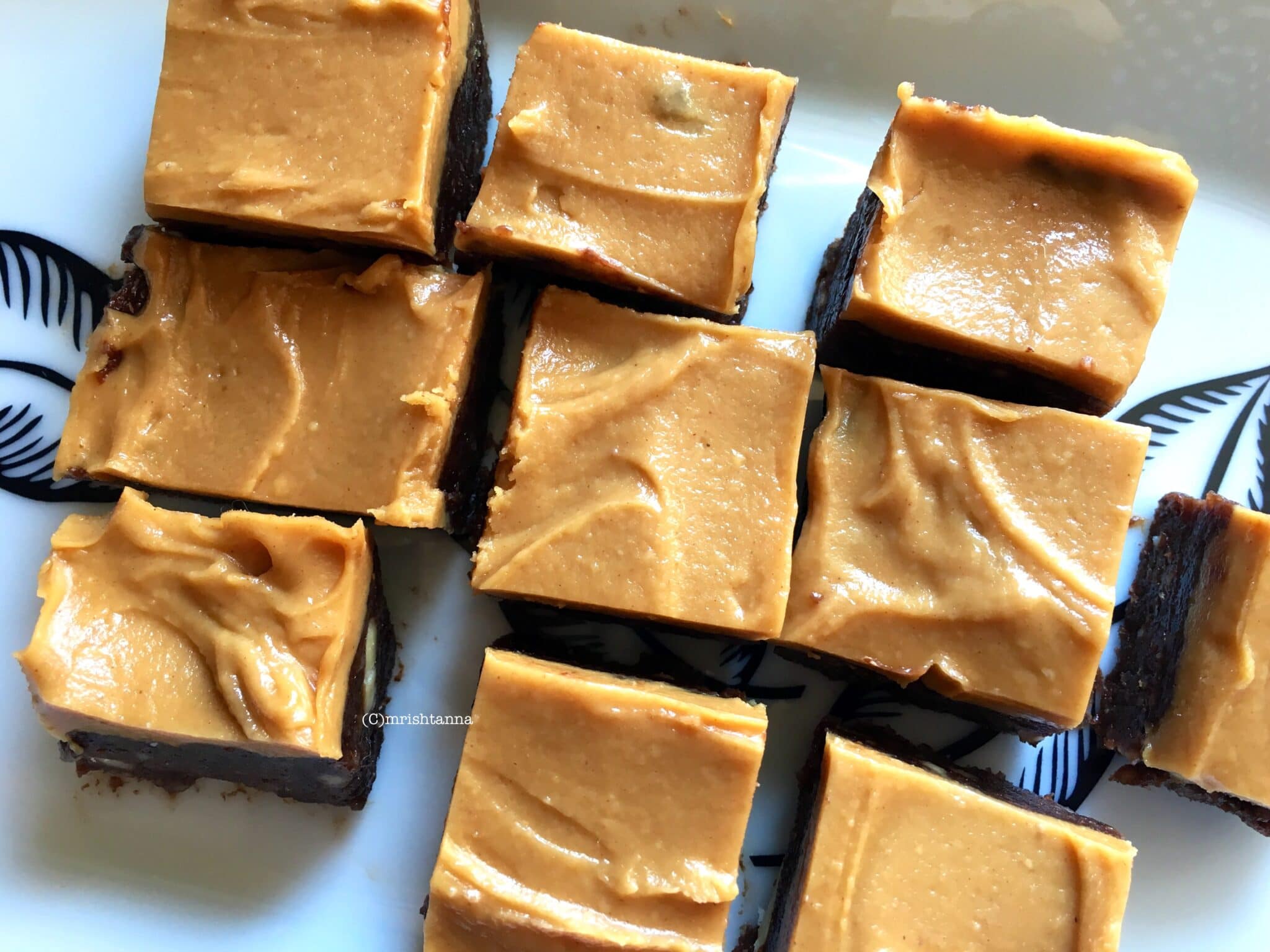 Almond Date Fudge Date Fudge Recipe • Simple Sumptuous Cooking