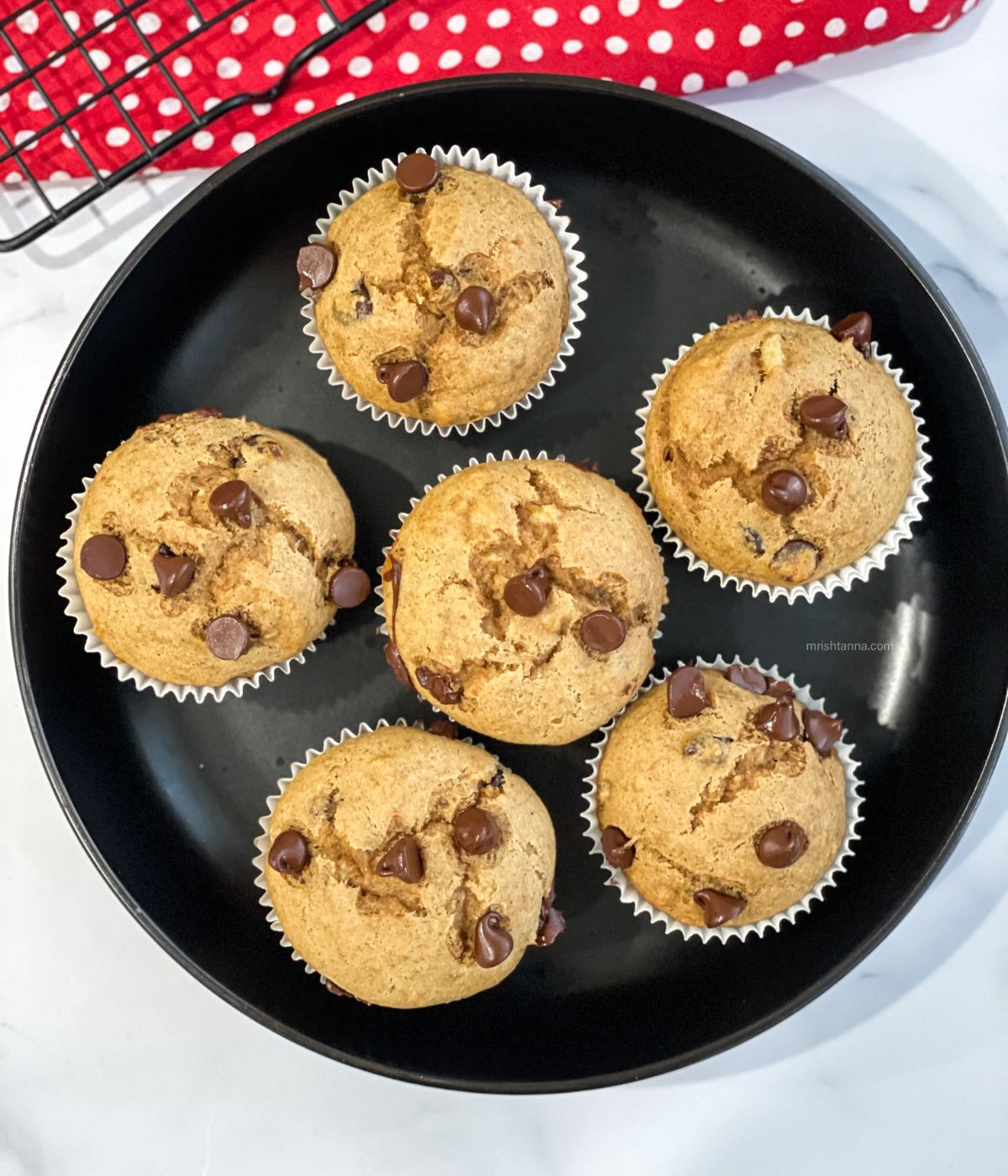 Almond butter muffins are on the plate.