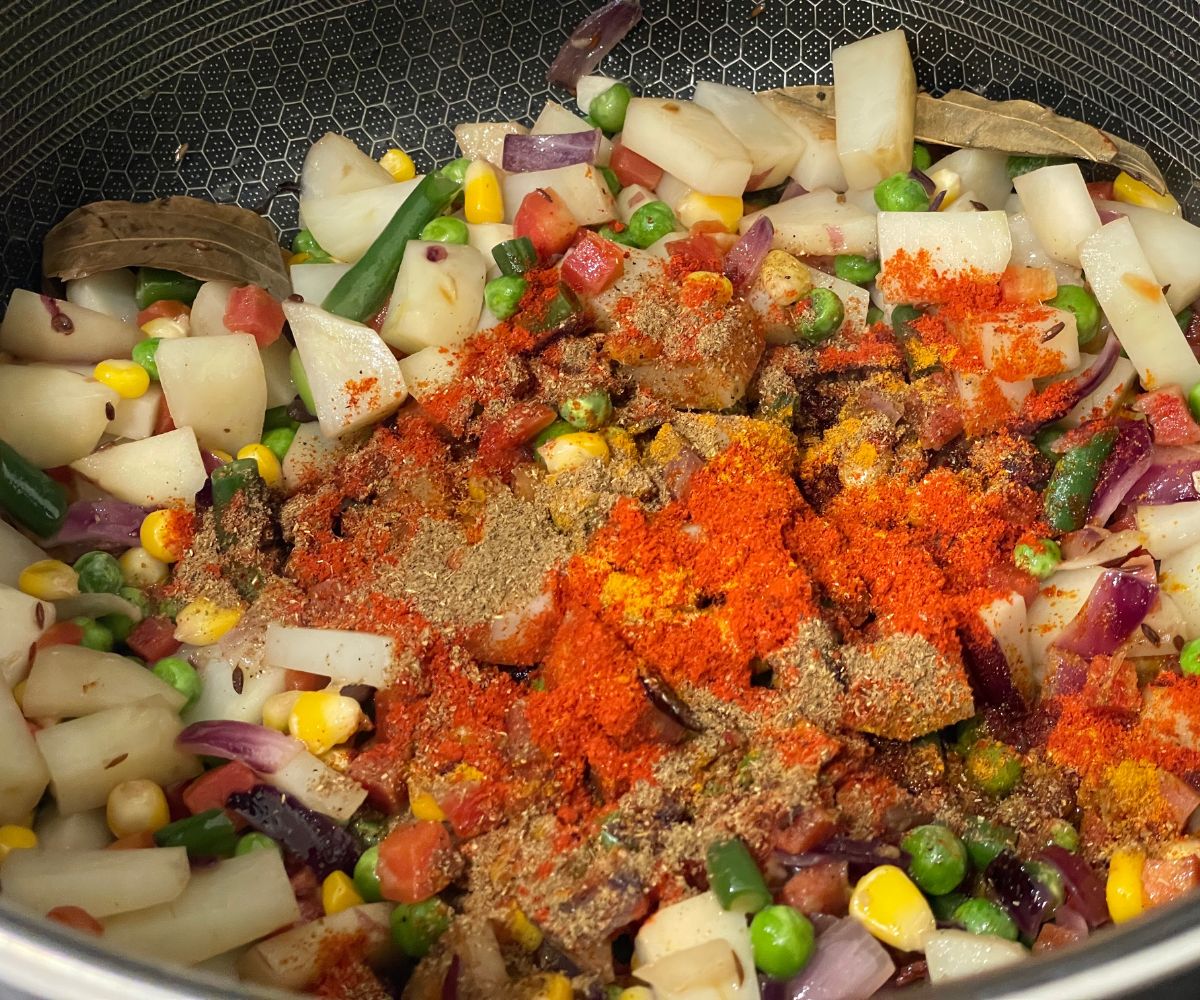 A pot of Vegan biryani masalas. 