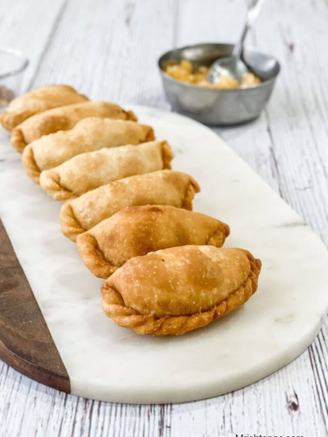 Diwali Sweet Karjikai