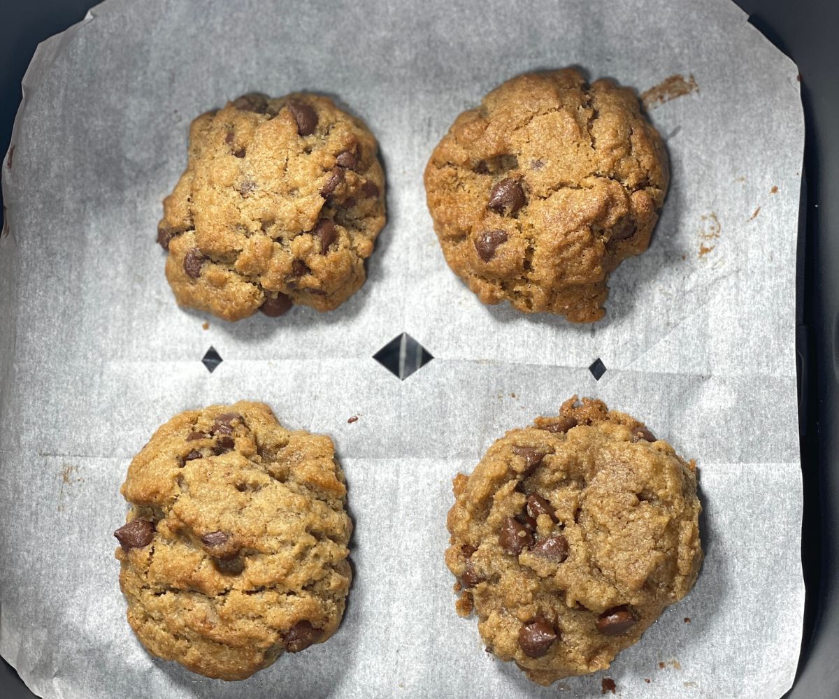 Air fried Chocolate chip cookies is on the basket.