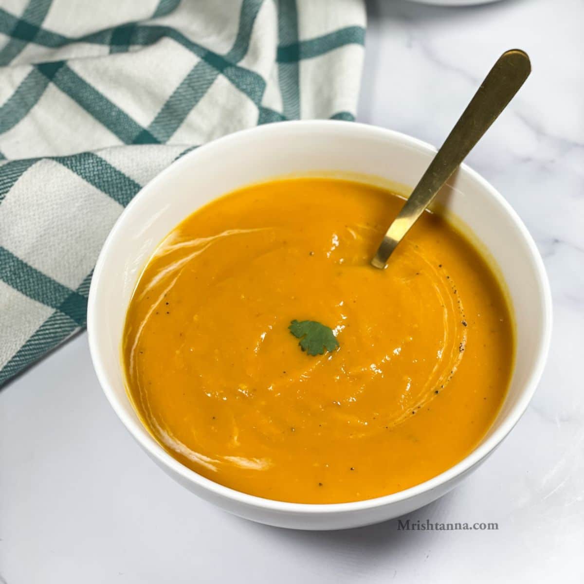 Butternut Squash Carrot Ginger Soup