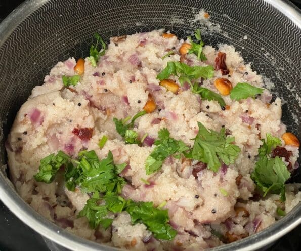 A pot is with rava upma.