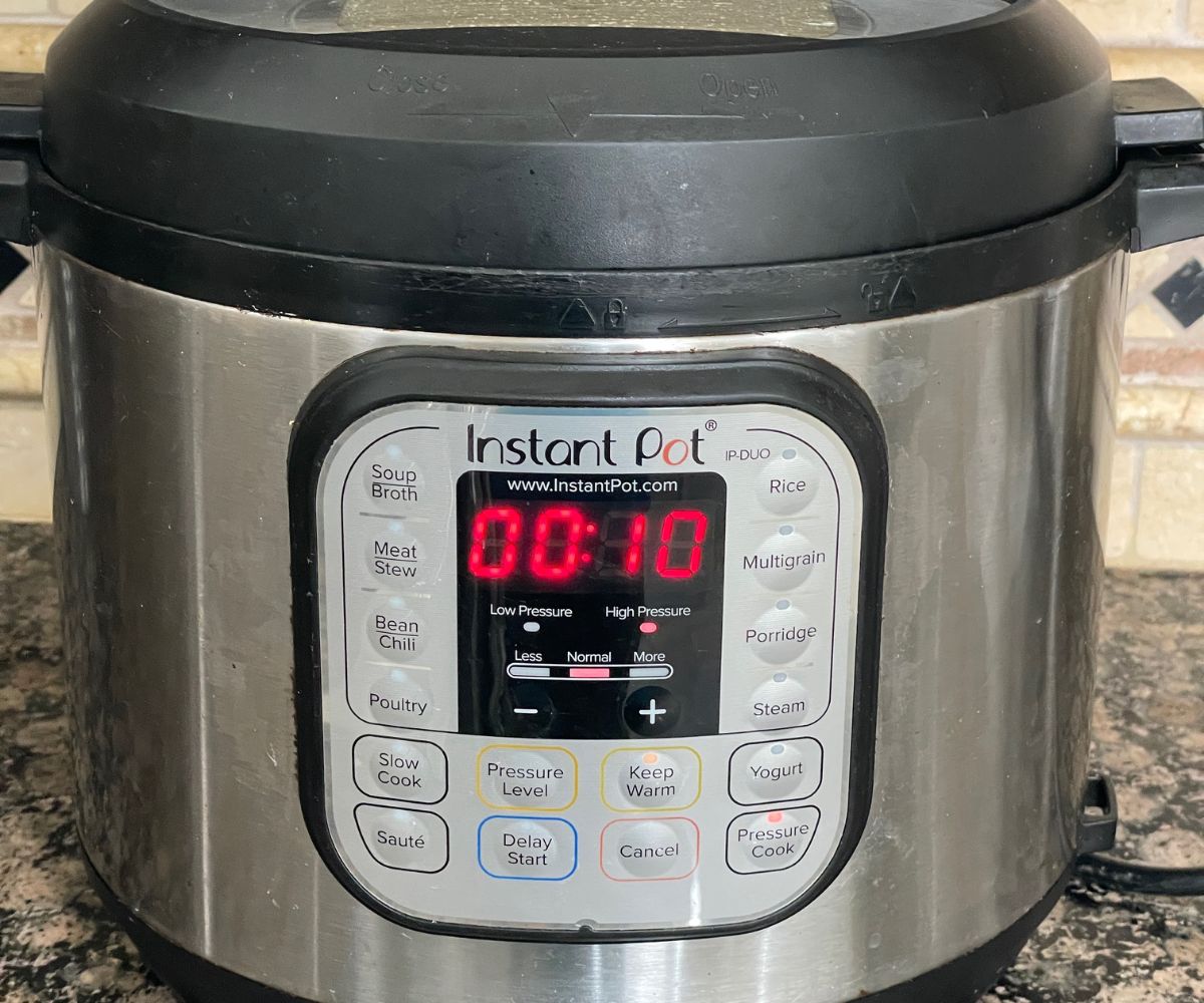 Instant pot showing cooking time.